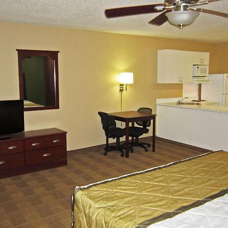 Extended Stay America Suites - New York City - Laguardia Airport Dış mekan fotoğraf
