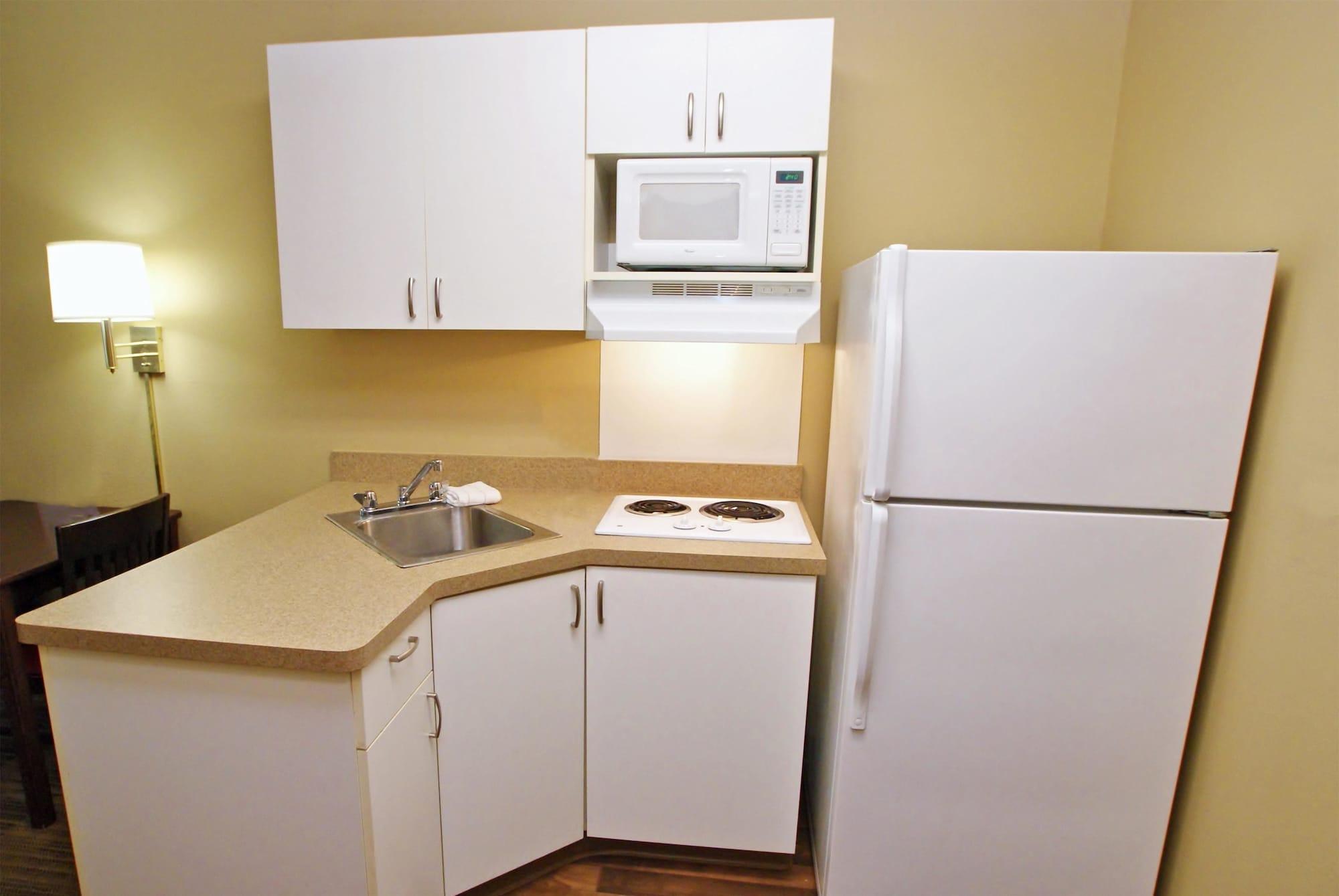 Extended Stay America Suites - New York City - Laguardia Airport Dış mekan fotoğraf