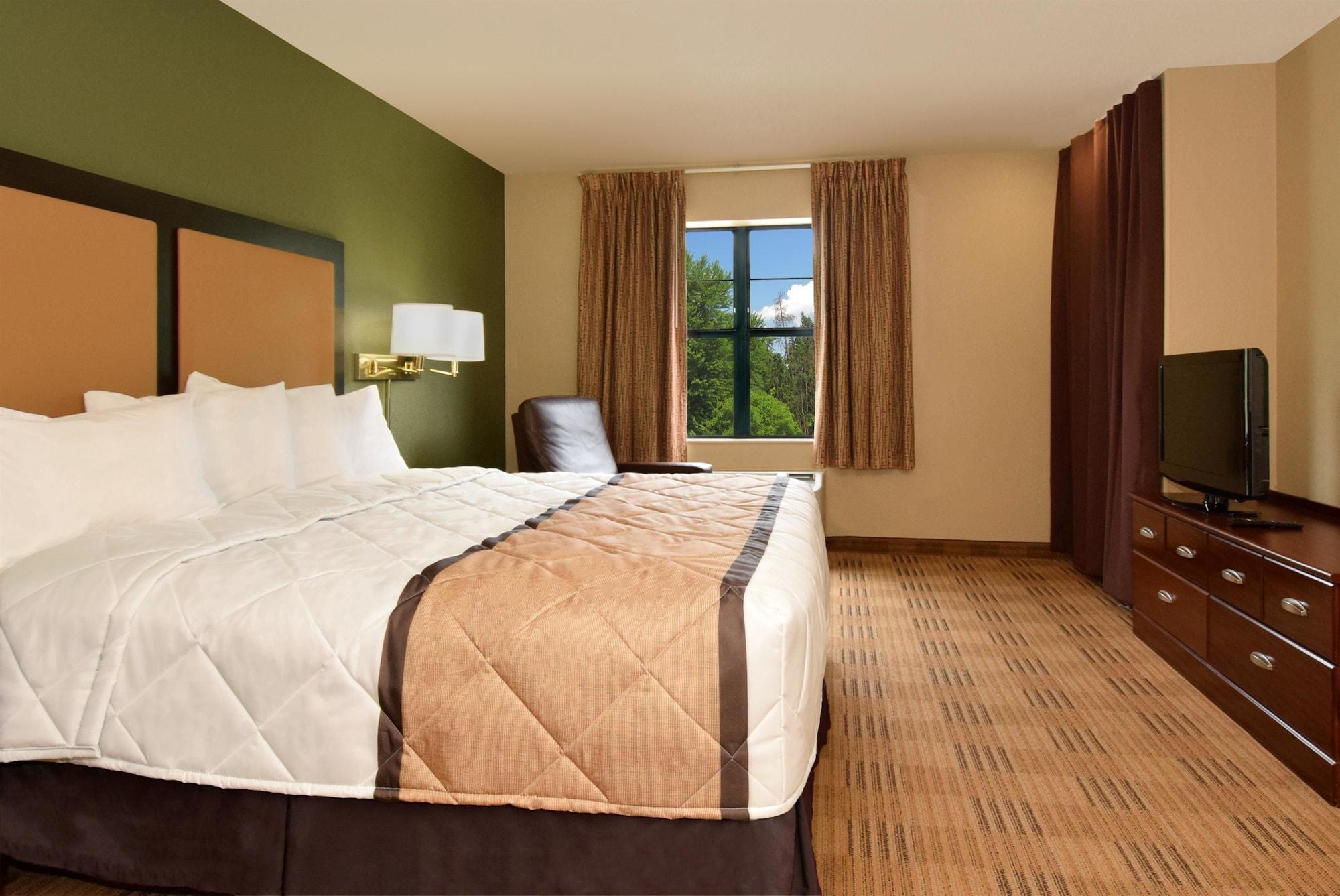 Extended Stay America Suites - New York City - Laguardia Airport Dış mekan fotoğraf