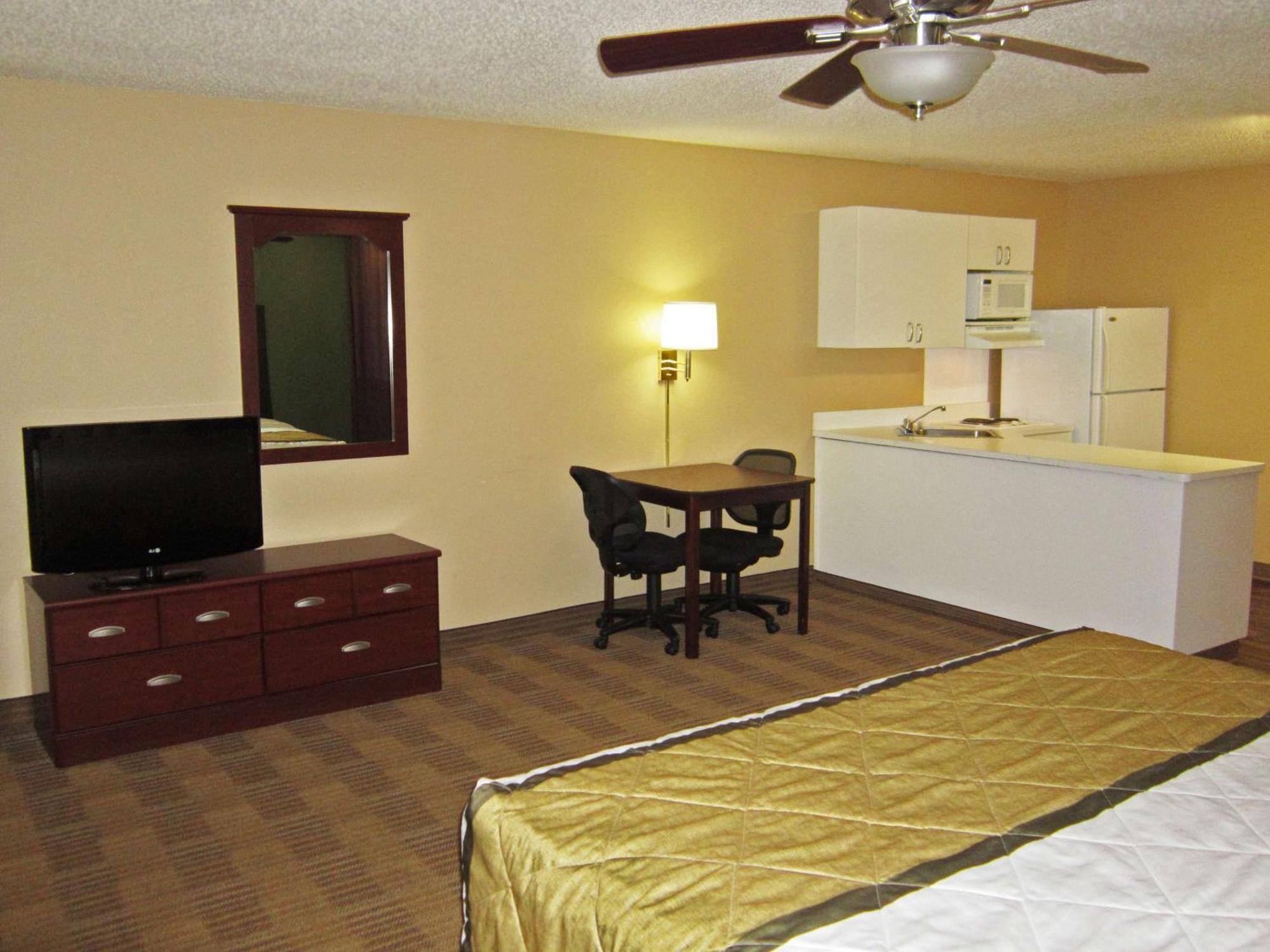 Extended Stay America Suites - New York City - Laguardia Airport Dış mekan fotoğraf