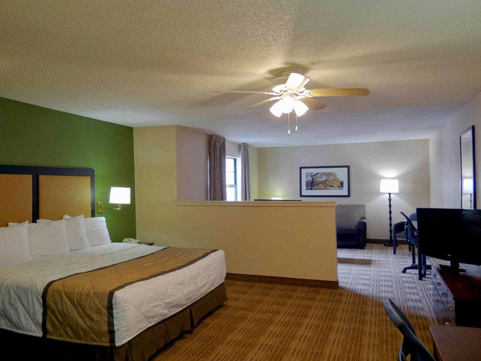 Extended Stay America Suites - New York City - Laguardia Airport Dış mekan fotoğraf